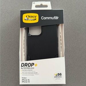 OtterBox Commuter Series Black Case for iPhone 14/13